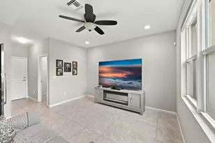 6854 Langdon Wy, Lake Worth, FL 33463 - Photo 12