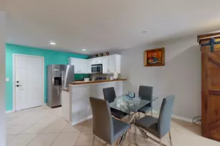 2623 SW Marshfield Ct, Port Saint Lucie, FL 34953 - Photo 6