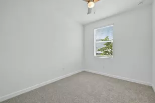 311 SE Crossoak Ln, Port Saint Lucie, FL 34984 - Photo 10