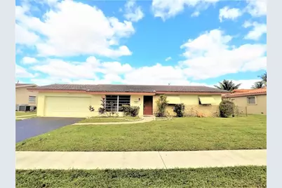 7221 NW 10th Place, Plantation, FL 33313 - Photo 2