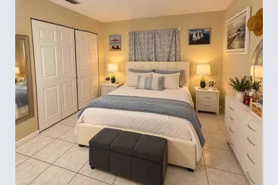 18088 NW 40th Place, Miami Gardens, FL 33055 - Photo 4