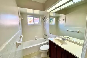 213 NE 9th Ave, Deerfield Beach, FL 33441 - Photo 20