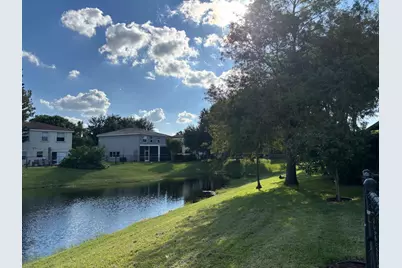 4262 NW 1st Place, Deerfield Beach, FL 33442 - Photo 24