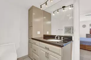 5510 N Ocean Dr, Singer Island, FL 33404 - Photo 22
