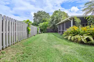 8059 Buttonwood Cir, Tamarac, FL 33321 - Photo 30