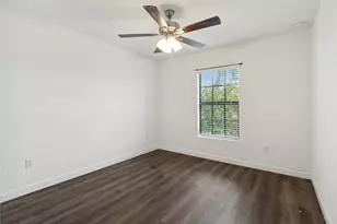 1002 Sweet Briar Ln, Riviera Beach, FL 33410 - Photo 18