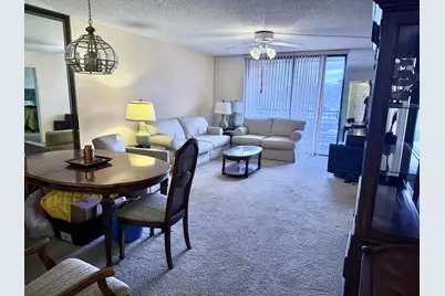 1101 Colony Point Circle #220, Pembroke Pines, FL 33026 - Photo 2