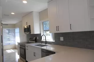 13809 Royal Palm Ct, Delray Beach, FL 33484 - Photo 2