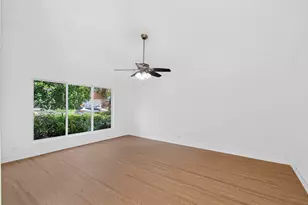 7602 Silver Woods Ct, Boca Raton, FL 33433 - Photo 10