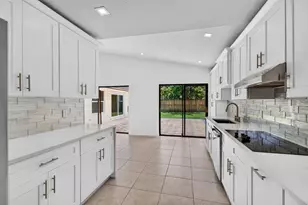 7602 Silver Woods Ct, Boca Raton, FL 33433 - Photo 24