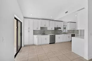 7602 Silver Woods Ct, Boca Raton, FL 33433 - Photo 18