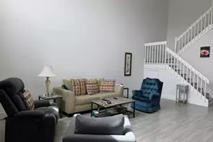 10452 Lake Vista Cir, Boca Raton, FL 33498 - Photo 8