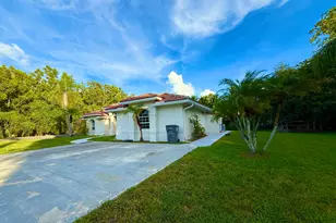 12136 88th Pl N, The Acreage, FL 33412 - Photo 14