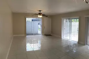593 NW 98th Ave, Plantation, FL 33324 - Photo 6