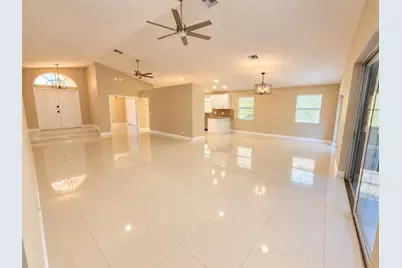 8045 Copenhagen Way, Boca Raton, FL 33434 - Photo 2