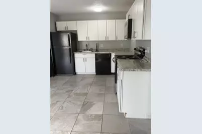 645 Executive Center Drive #R205, West Palm Beach, FL 33401 - Photo 1
