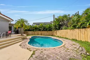 1425 NE 4th Ct, Boca Raton, FL 33432 - Photo 44