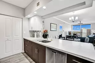 3020 NE 32nd Ave, Fort Lauderdale, FL 33308 - Photo 12