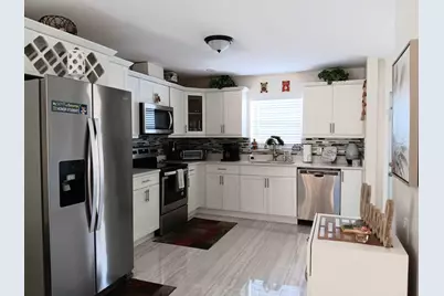 868 Worcester #A, Lake Worth, FL 33467 - Photo 4