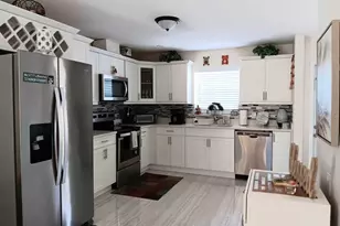 868 Worcester, Lake Worth, FL 33467 - Photo 4