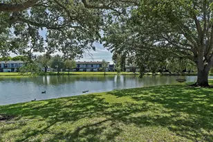 1177 NW 98th Terrace, Pembroke Pines, FL 33024 - Photo 18