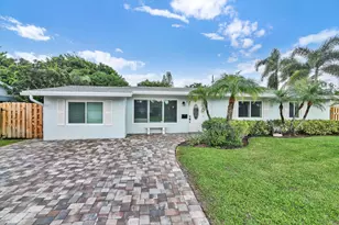 1017 SE 7th St, Deerfield Beach, FL 33441 - Photo 2