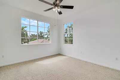 4308 Myrtlewood Circle E, Palm Beach Gardens, FL 33418 - Photo 12