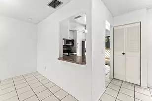 83 Wood Rose Ct, Royal Palm Beach, FL 33411 - Photo 14