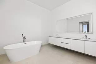 220 Lake Shore Dr, West Palm Beach, FL 33403 - Photo 20