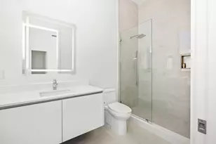 220 Lake Shore Dr, West Palm Beach, FL 33403 - Photo 28
