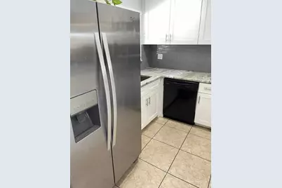 1201 SE Parkview Place SE #G11, Stuart, FL 34994 - Photo 12