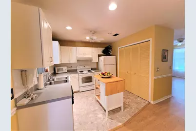 6525 5th Street, Vero Beach, FL 32968 - Photo 12