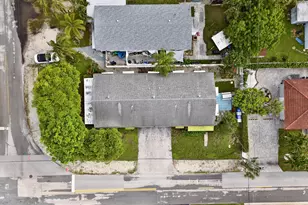 239 NE 24th Ave, Pompano Beach, FL 33062 - Photo 4