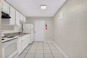 633 10th St, West Palm Beach, FL 33401 - Photo 4