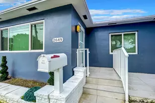 2649 Johnson St, Hollywood, FL 33020 - Photo 1