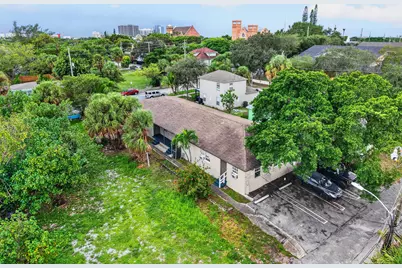 633 10th Street #2, West Palm Beach, FL 33401 - Photo 10