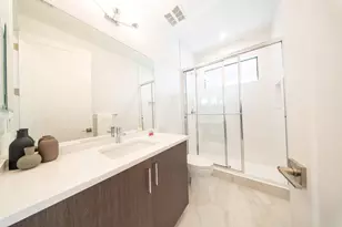 9515 Royal Woods Manor, Boca Raton, FL 33434 - Photo 20