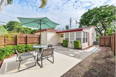 1645 NE 16th Avenue, Fort Lauderdale, FL 33305 - Photo 2