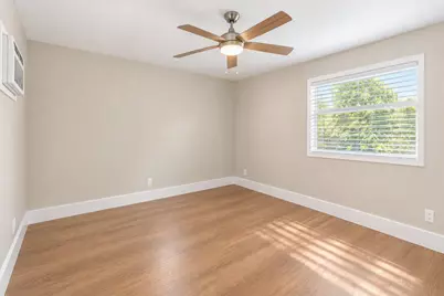 830 Valley Forge Road, West Palm Beach, FL 33405 - Photo 20