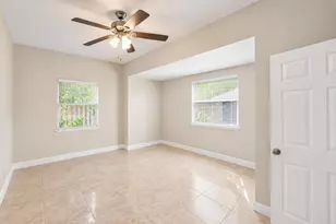 830 Valley Forge Rd, West Palm Beach, FL 33405 - Photo 14
