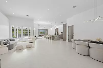 18622 Lakeside Gardens Drive, Jupiter, FL 33458 - Photo 4
