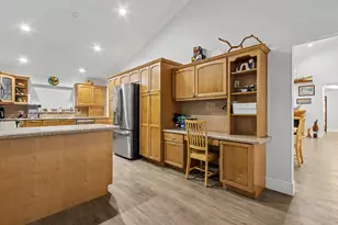 10150 NW 22nd Ct, Pembroke Pines, FL 33026 - Photo 14