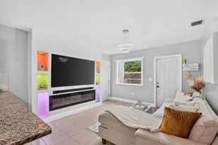 1019 N C St, Lake Worth, FL 33460 - Photo 8