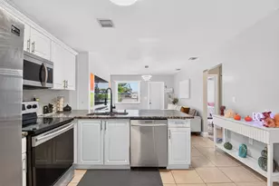 1019 N C St, Lake Worth, FL 33460 - Photo 14