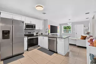 1019 N C St, Lake Worth, FL 33460 - Photo 12