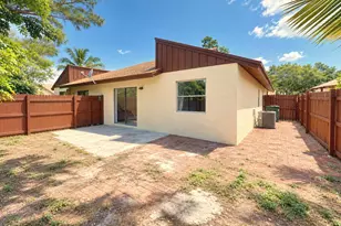 3770 Mil Lake Ct, Greenacres, FL 33463 - Photo 2