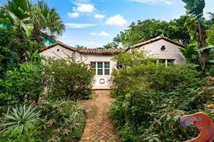 703 Sunset Rd, West Palm Beach, FL 33401 - Photo 4