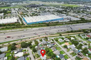 411 NW 52nd St, Oakland Park, FL 33309 - Photo 22