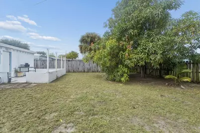 411 NW 52nd Street, Oakland Park, FL 33309 - Photo 16