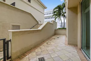 99 SE Mizner Blvd, Boca Raton, FL 33432 - Photo 22